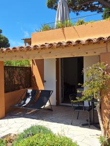 Hotels Hotel les Bouis - Vue mer : Chambre Double Économique