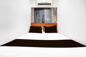 Collection O BKC Santacruz East