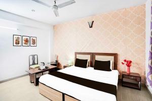Collection O Taj Nagar Phase 2