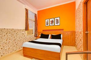 Collection O Rewari Central Railway Junction