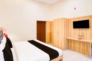 Collection O Lohiyapuram Near Dehradun Railway Station