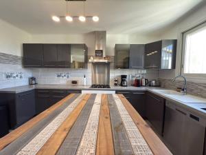 Maisons de vacances Oasis privee a Vendres piscine et confort moderne : photos des chambres