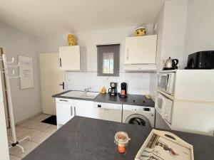 Evasion Valras Appartement Cosy avec Piscine