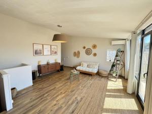 Maisons de vacances Au soleil couchant : Appartement