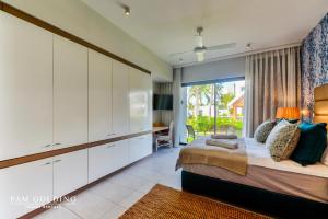 La Peninsule 1 Ground Floor 3 by Mont Choisy Le Parc