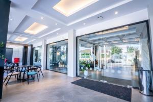 Aston Emidary Bangka Hotel and Conference Center
