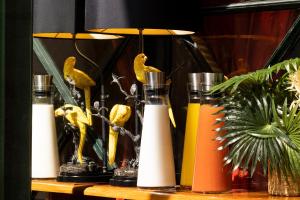Hotels Hotel Des Marronniers : photos des chambres