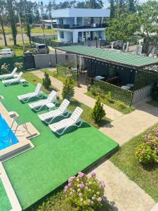 Apollo Plus Cottages