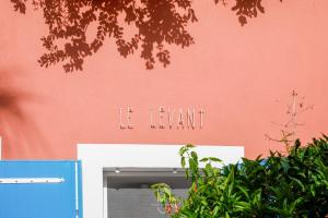 T2 RDJ à Carqueiranne WIFI CLIM Carpe Diem Le Levant