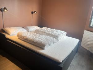 Modern 4-Bedroom Apartment