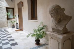 Arena Centro Rooms&Suites, by Homing U