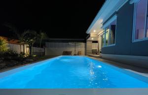 Villa Jungle Zen Private Pool Villa 15 min from Beach