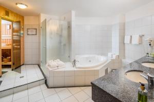 Suite with Private Sauna room in Ringhotel Waldschlößchen