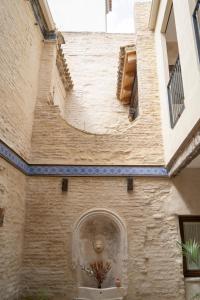 Arena Centro Rooms&Suites, by Homing U