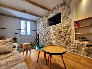 La Cathédrale Azuréenne - dans le vieil Antibes