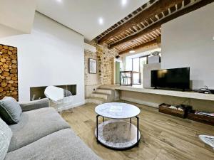 Le Bain Méditerranéen - Joli T2 dans le vieil Antibes