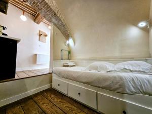 La Studette Bain - Studio au coeur du vieil Antibes