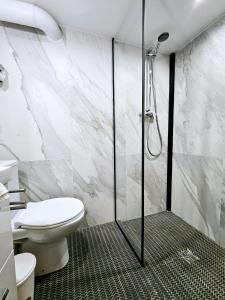 La Studette Bain - Studio au coeur du vieil Antibes