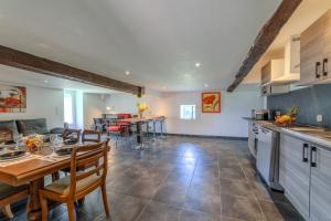 Appartements Les Coquelicots - A 30 min de Roanne : photos des chambres