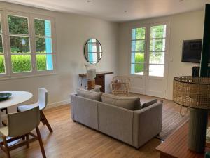 Maisons de vacances Chez Henriette - Maison a 10min du circuit des 24h : photos des chambres