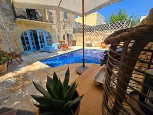 Charming Farmhouse with Pool - 3hvězdičkové hotely ve městě Sannat