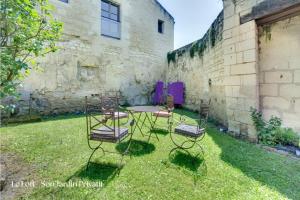 B&B / Chambres d'hotes Chateau de Candes - Art & Spa : The Loft - 2 Chambres - 1er étage