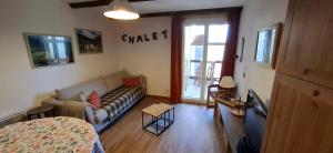 Appartements Joli studio 5p avec balcon : Studio - Vue sur Montagne