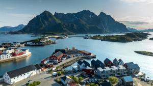 Moderne leilighet ved sjøen med opptil åtte sengeplasser - Appartementen, Henningsvær