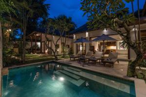 Villa Senada by Nakula