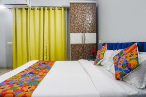 Via Baner Executive - Balewadi high street