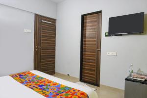 Via Baner Executive - Balewadi high street