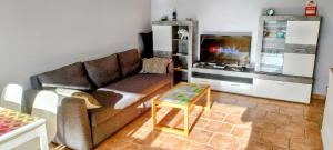 Tenerife South Apartment - 3hvězdičkové hotely ve městě Arona