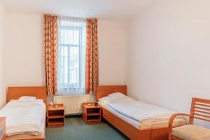 Twin Room room in Hotel Krajka****