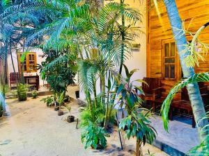 Aira Bay Resort Arugambay