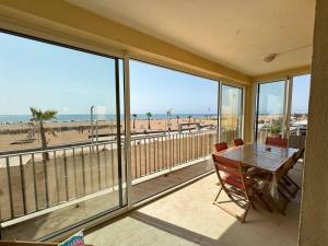 Appartements Valras-Loc Panoramique Vue Mer au coeur de Valras : photos des chambres