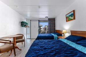 313 E Glenwood Ave, Unit 108