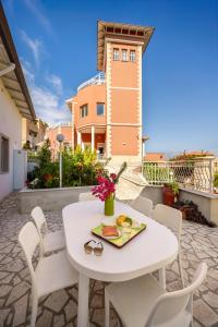 Villa Edera Rental Room