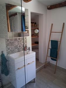 Appartements Les LOGIS DE LA CHAPELLE classes 3 etoiles : photos des chambres