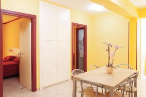 Stanza per 2 ospiti nel centro, a due passi dal mare - Il Mozzo!