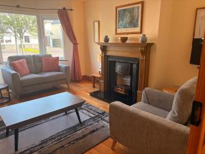 Convenient spacious 3 bedroom home in Kenmare town