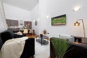 Modern 3BR - Flat Sleeps 8 - Walk to Liverpool St
