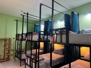 Khao Sok Jungle Hostel