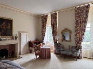 Maisons d'hotes 24H LE MANS Chateau de Lauresse chambres d'hotes Luxe : photos des chambres