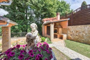 Villa Flora, warm and sunny holiday villa