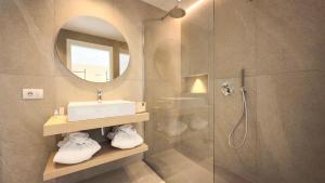 Regina Elena Luxury Apartments