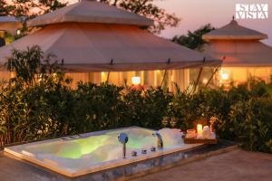 StayVista at Vaana - Glamping Tents, Jacuzzi, Pool