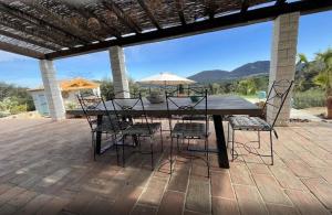 Villas Villa provencale climatisee, piscine chauffee, vue magnifique : photos des chambres
