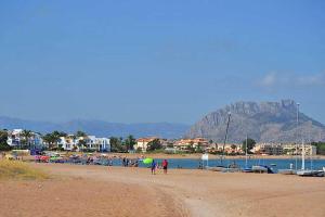 Las Marinas 8 by Aguilarent