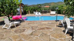 Villa Dei Santi, Taverna