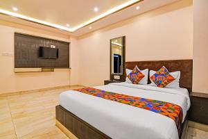 FabHotel BN Palace - Near Belgharia expressway
